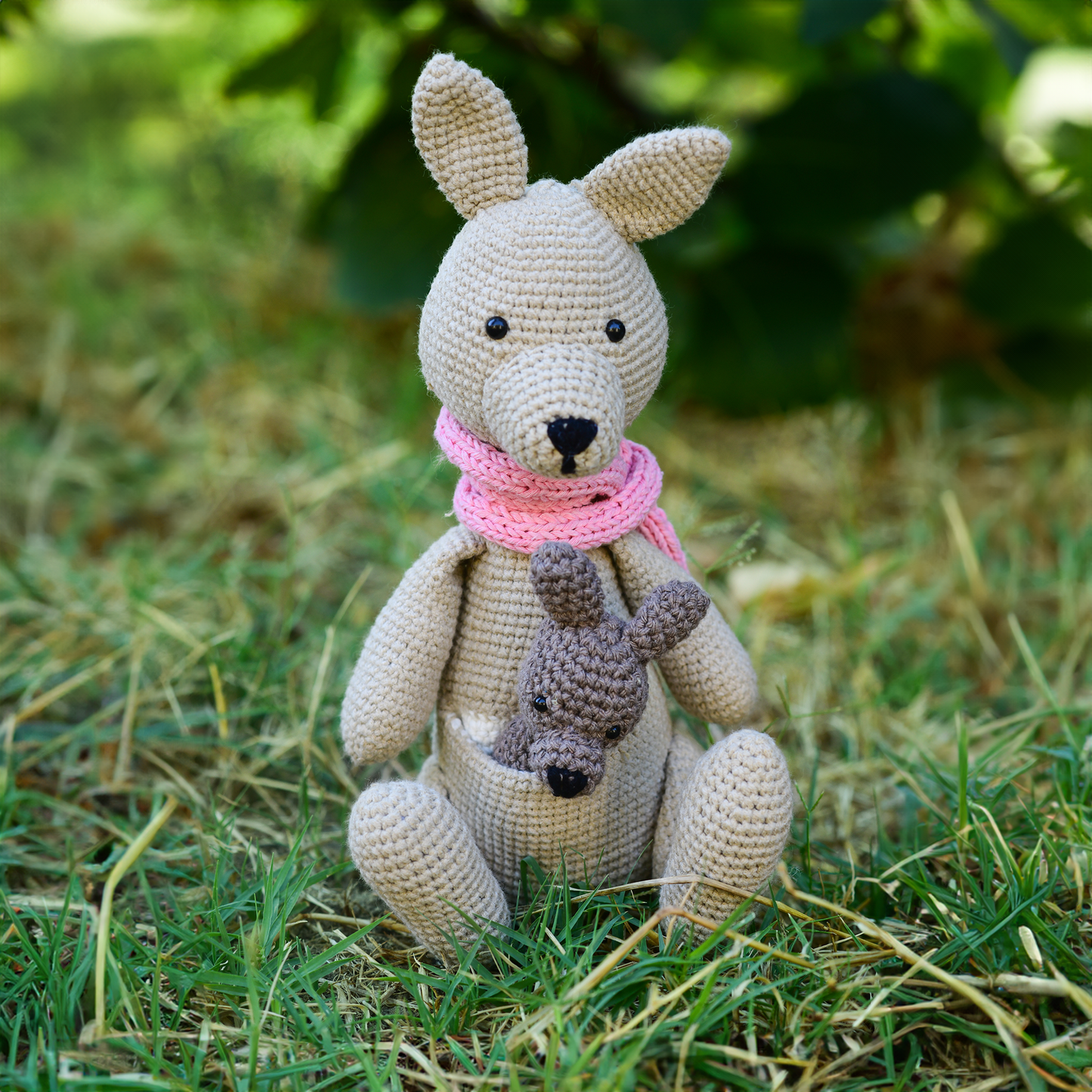 Amigurumi Kangaroo and Joey Cream