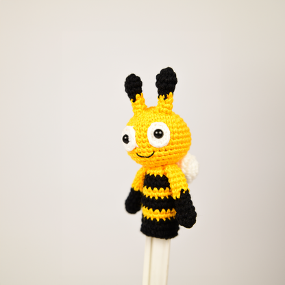 Bee finger puppets