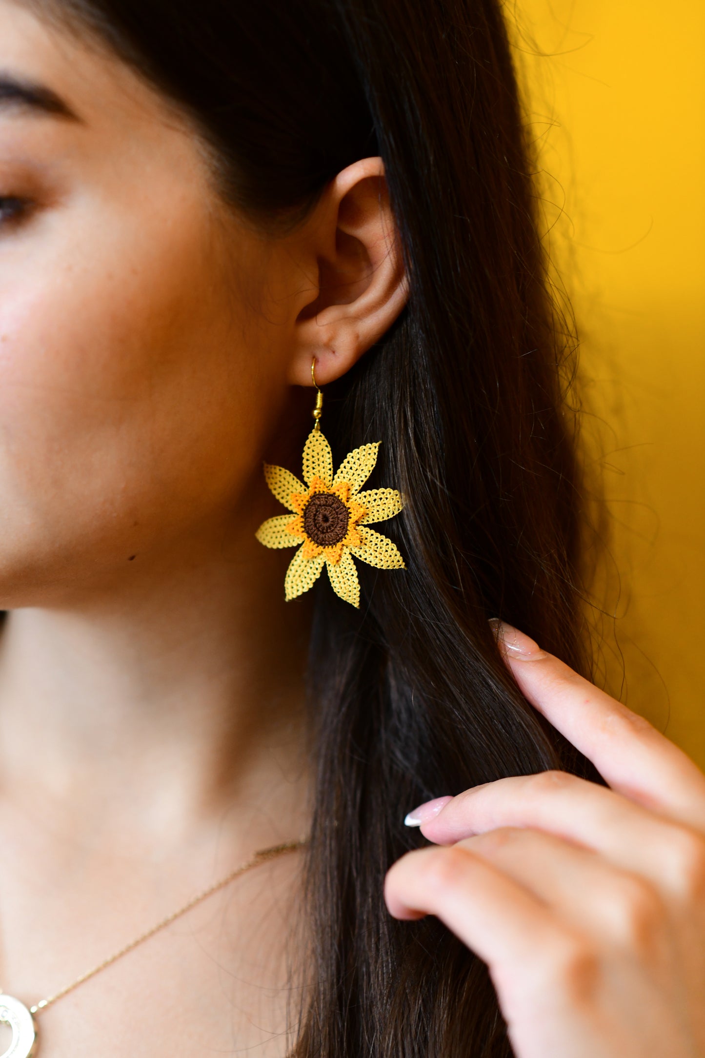 Sunflower Needle Knotted-Lace Earrings